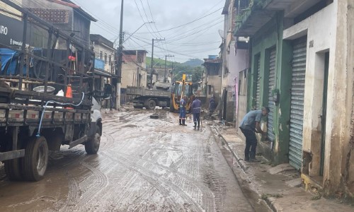 Barra Mansa intensifica limpeza e assistência após fortes chuvas registradas na cidade